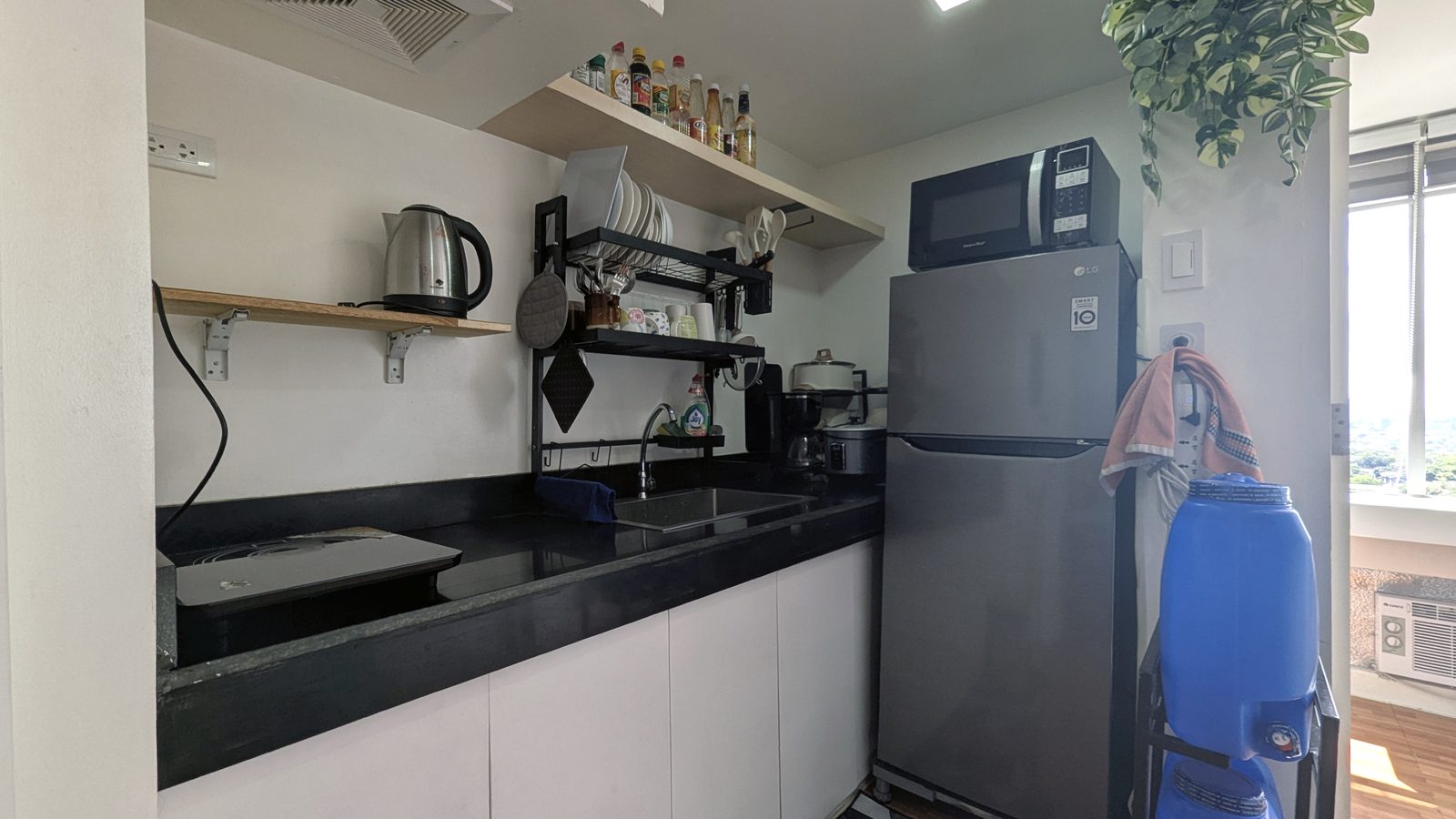 Kitchenette